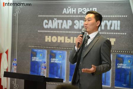 Д.Амартүвшин: Монголд хэрэгтэй санаануудыг онцолно 