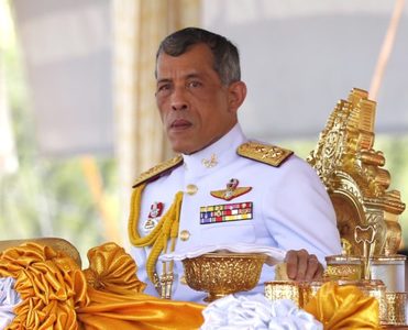 Хаанаа доромжилсон хүнийг шийтгэхээ зогсоо гэв
