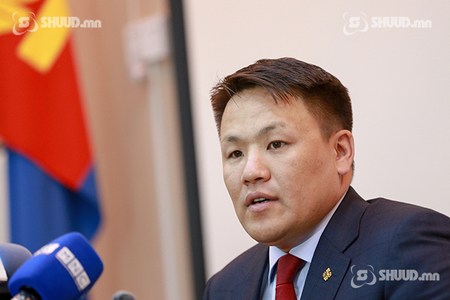 Н.Номтойбаярыг МАН-аас 