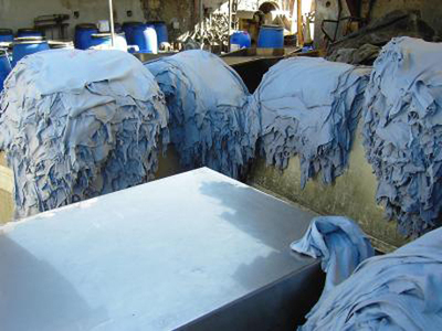 2016 оны  арьс ширний урамшуулал олгож эхэллээ