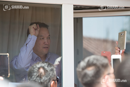 Г.Доржзодовыг Ц.Сандуй, А.Ганбаатар нартай уулзахыг хориглов