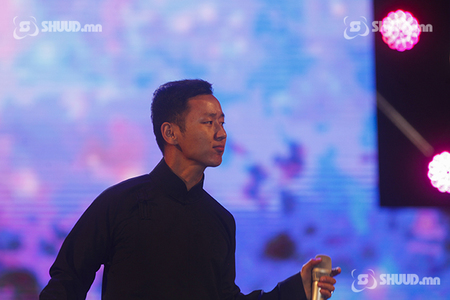 “Камертон”-ыг, “Хурд”-ыг, П.Баярцэнгэлийг хамтад нь 25 мянган төгрөгөөр үзэх БОЛОМЖ