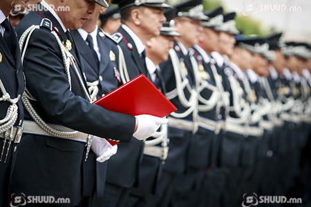 Цагдаа нар сард 192 цаг, жилд 2112 цаг ажилладаг