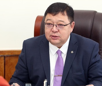 С.Эрдэнэ: АН-д Засгийн газраа огцруулсан түүх байхгүй