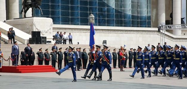 Онцгой байдлын алба хаагчид тангараг өргөнө