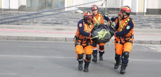 Дөрвөн настай хүүхэд өндрөөс унаж гэмтжээ