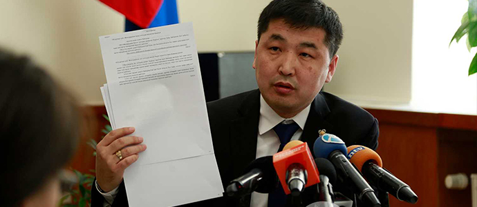 О.Баасанхүүгийн хүсэлтээр шүүх хурал хойшиллоо