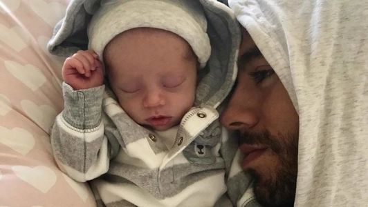 Энрике Иглесиас хүү, охинтой болжээ