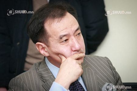 Хариуцлага, ёсзүйг нэхэж байна