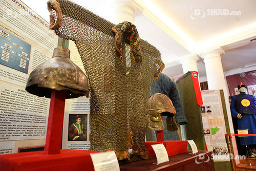 “Монгол цэргийн дайчин уламжлал” үзэсгэлэн нээгдэв