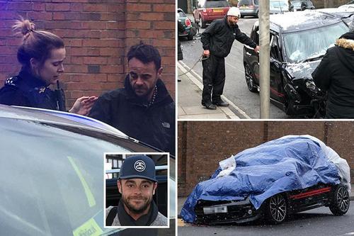 Британийн телевизийн од согтуугаар жолоо барьж, осол гаргажээ