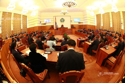 Юу болоод өнгөрөв өө, Тавантолгойг баталчихлаа гэж үү