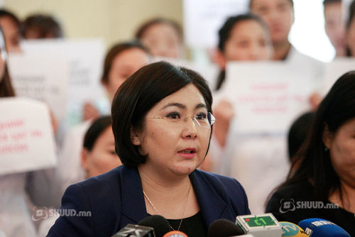 ШУУД: Эмч, сувилагчид 24 цагийн дараа ажил хаяна