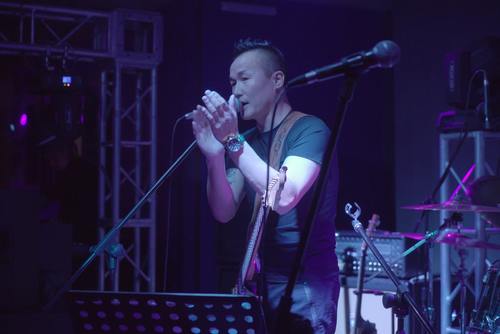 Д.Дэрмээ: Амьд хөгжмийг өндөр боловсролтой, мэдрэмжтэй хүмүүс сонсдог