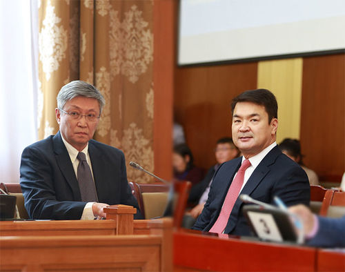 С.Баяр, Ч.Сайханбилэг нарыг суллах шийдвэр гаргалаа