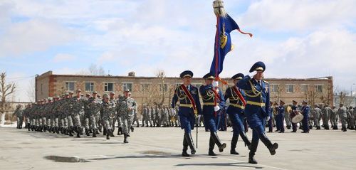 Дулааны улирлын хувцсанд шилжлээ