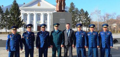 Буриад улстай хамтран ажиллах төлөвлөгөөнд гарын үсэг зурлаа