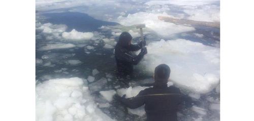 Хөвсгөл нууранд дөрвөн хүн осолджээ