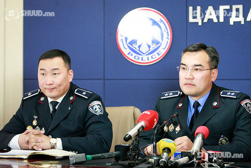 Хулгайд алдагдсан “Приус” автомашинуудыг олж эзэнд нь хүлээлгэн өгч байна