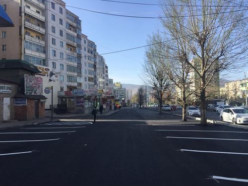 Туслах замыг 150 автомашины зогсоол болгожээ