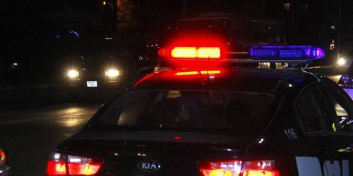 Гудамжаар нүцгэлж гүйсэн залуу сэтгэцийн өөрчлөлттэй байжээ