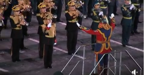 Ялалтын парадын хөгжмийг Монгол цэрэг удирдав