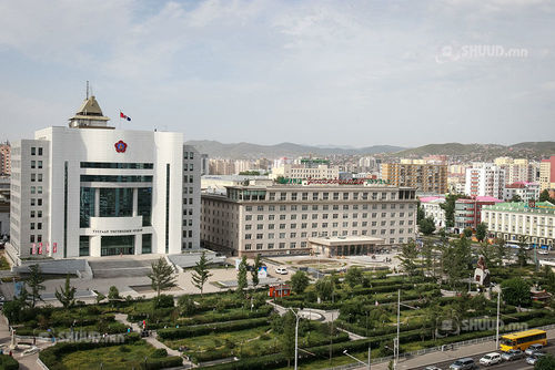 Улаанбаатарт 23 хэм дулаан байна