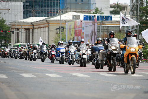 Мото парадын үеэр хаах замууд