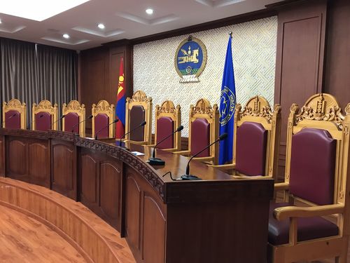 Сонгуулийн хуулийн зарим заалт Үндсэн хууль зөрчсөн эсэхийг эцэслэн хянан шийдвэрлэнэ