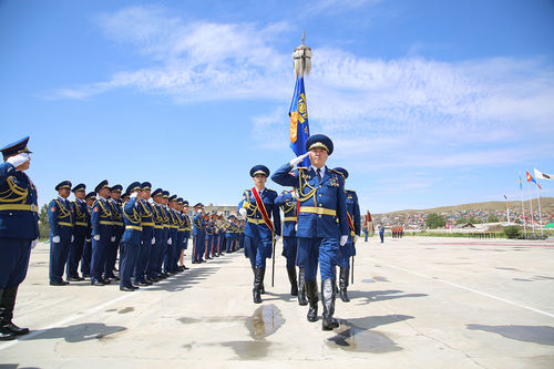 Үндэсний аврах бригад тугаа хүлээн авлаа