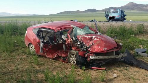 Зам тээврийн ослын улмаас гурван хүн нас баржээ