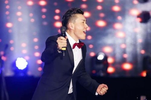 Дуучин Д.Болд энэ сард бие даасан тоглолтоо хийнэ