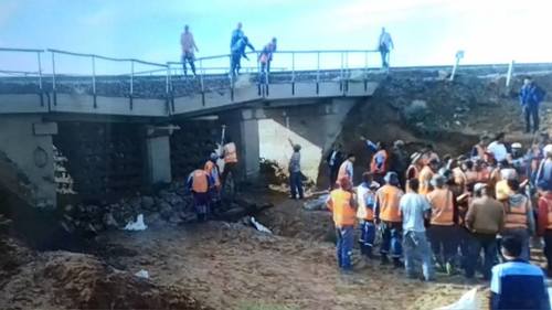 Төмөр замын гүүр үерт автаж, ихээхэн хохирол учирлаа