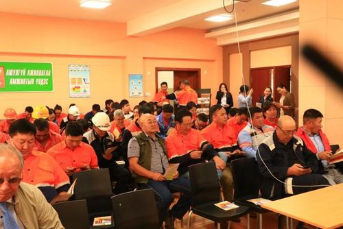 “Ачит Ихт” ХХК өөрийн болон “Эрдэнэт” үйлдвэрийн ажилчдад хувьцааг эзэмшүүлж эхэллээ