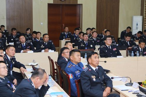 Тасгийн дарга нар сургалтад хамрагдаж байна