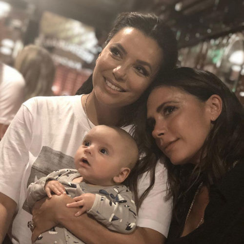 Эва Лонгория хүүгээ Викториад танилцууллаа