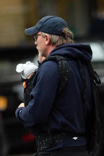 Дэниел Крейг охинтой болсон нь батлагдав