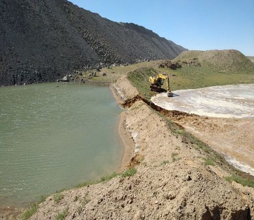 Бороо, үерийн усыг цуглуулан үйлдвэрт ашиглаж байна