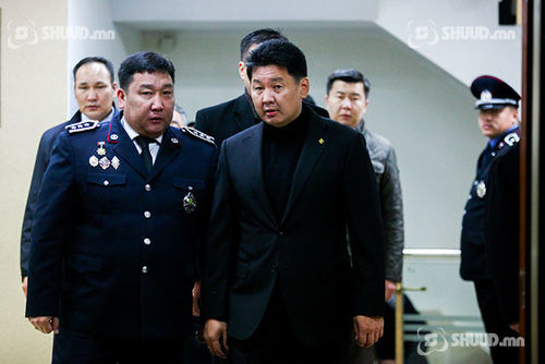 Талийгаачийн ар гэрт байрны асуудлыг шийдэж өгөхөө мэдэгдэв