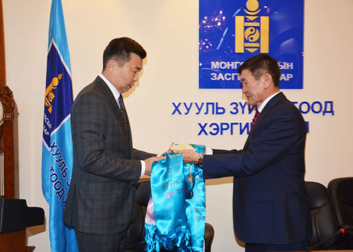 ХЗДХЯ-ны Төрийн нарийн бичгийн даргаар Г.Билгүүнийг томиллоо
