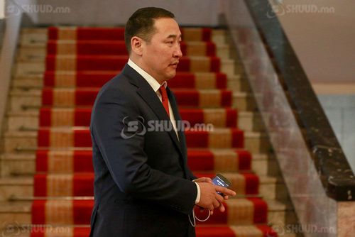 Өнөөдөр С.Баярцогт, Ж.Мөнхбат, Д.Сугар нарын 51 хүн гэрчээр дуудагдлаа