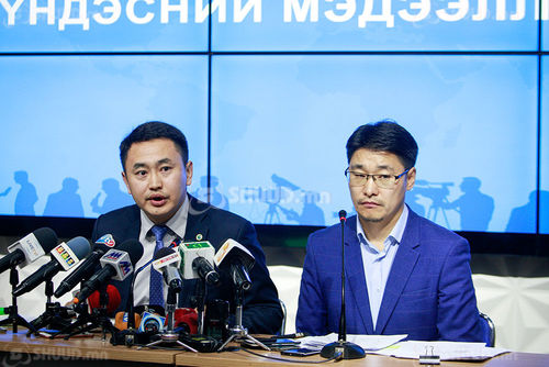 “Энто” компаниас Эрүүл мэндийн сайд Д.Сарангэрэлийг буруутгалаа