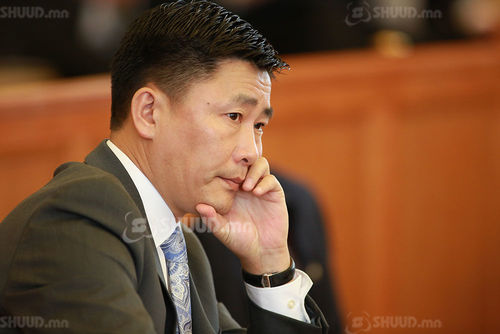 Ё.Баатарбилэг чуулганы хуралдаан таслаагүй гишүүнээр тодорлоо