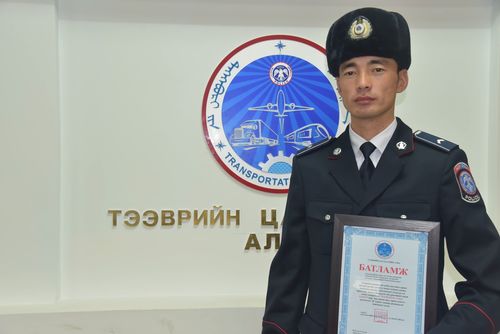 Э.Цэлмэгсайхан 