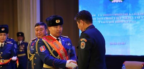 Ахлах ахлагч Н.Оюунбаатар “Шилдэг аврагч”-аар шалгарав