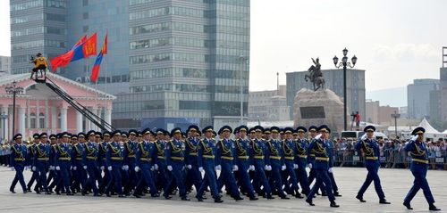 Онцгой гавьяа байгуулсан албан хаагчид мөнгөн урамшуулал олгоно