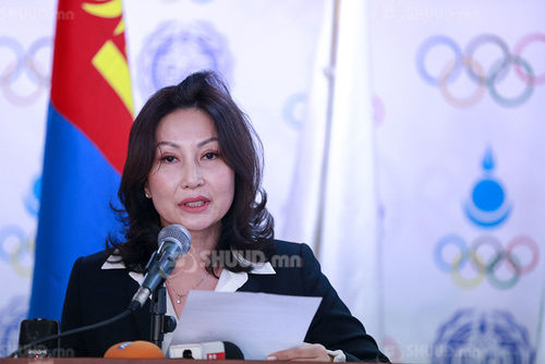 Б.Баярсайхан нарыг үүрэгт ажлаас нь чөлөөлжээ