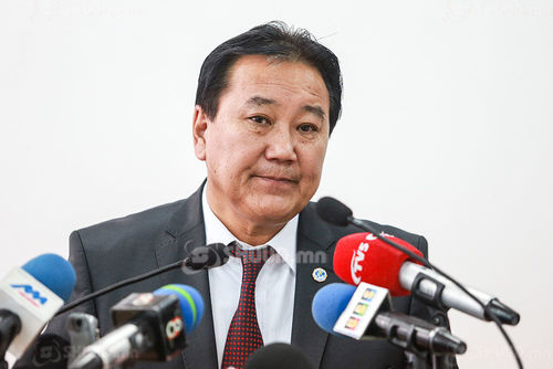 Д.Мөрөн: “Эмпати” Германы өмчлөлд шилжиж, Вейсел Акчай хилээр гарсан