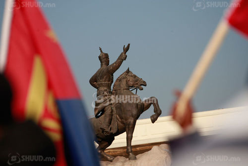 Улаанбаатарт 8 хэм хүйтэн байна