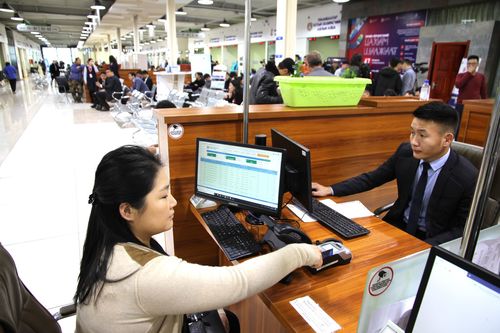 Төрийн үйлчилгээний төлбөрөө Төрийн Банкны пос төхөөрөмжөөр төлөөрэй